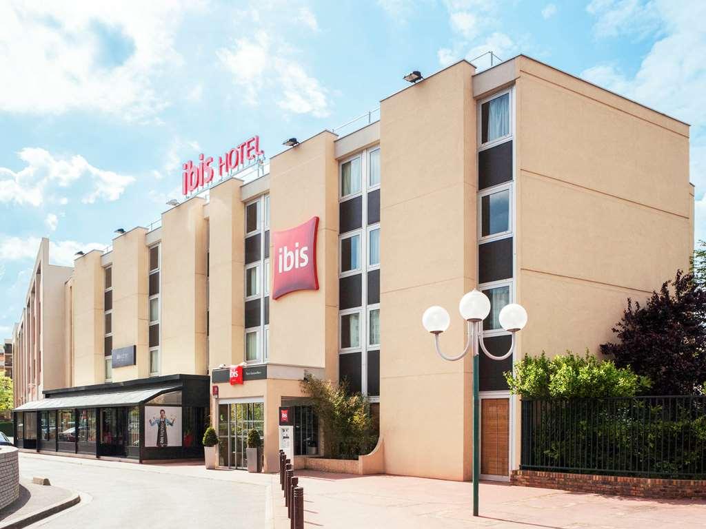 Hotel Ibis Paris Gennevilliers Esterno foto