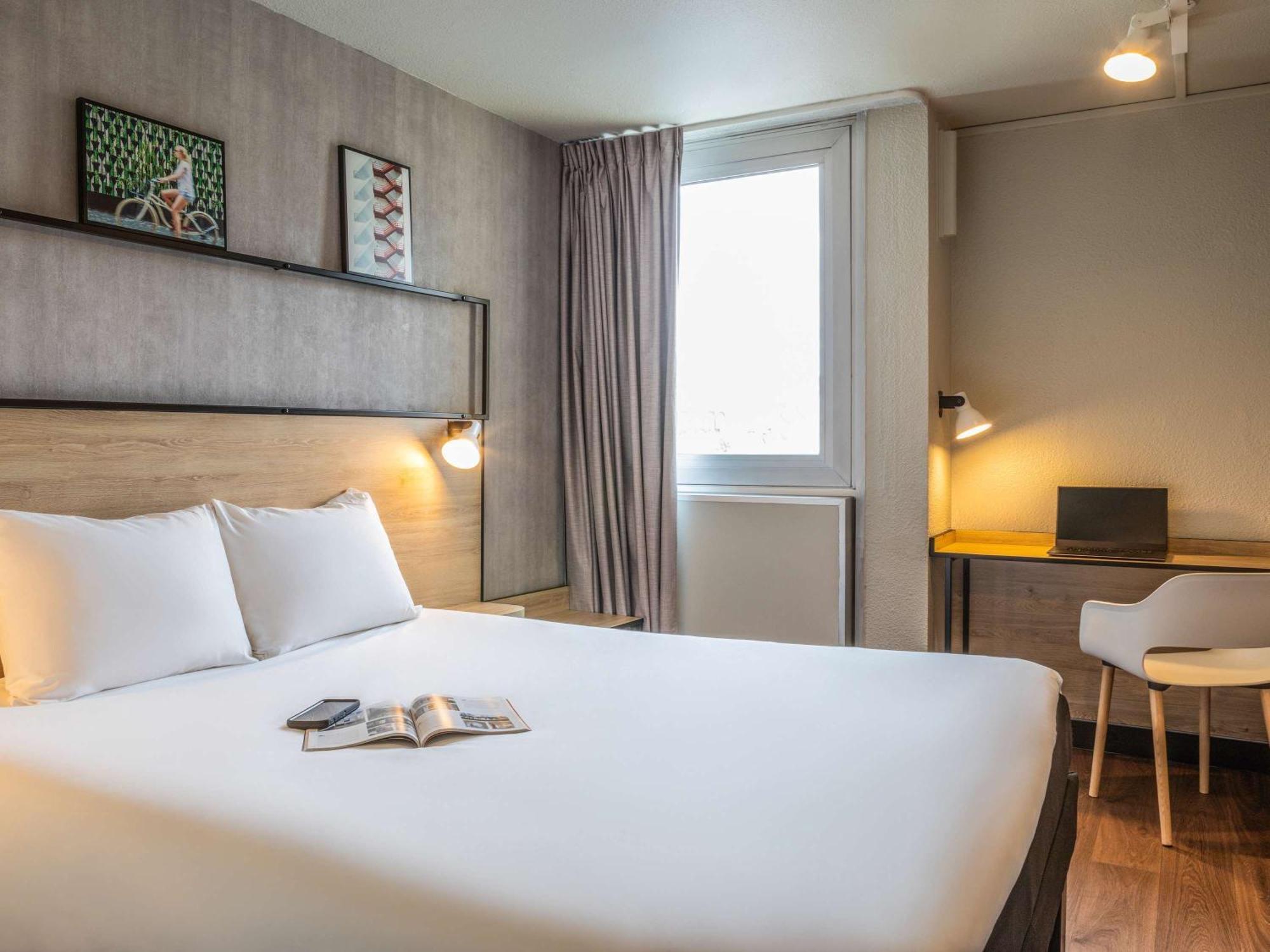 Hotel Ibis Paris Gennevilliers Esterno foto