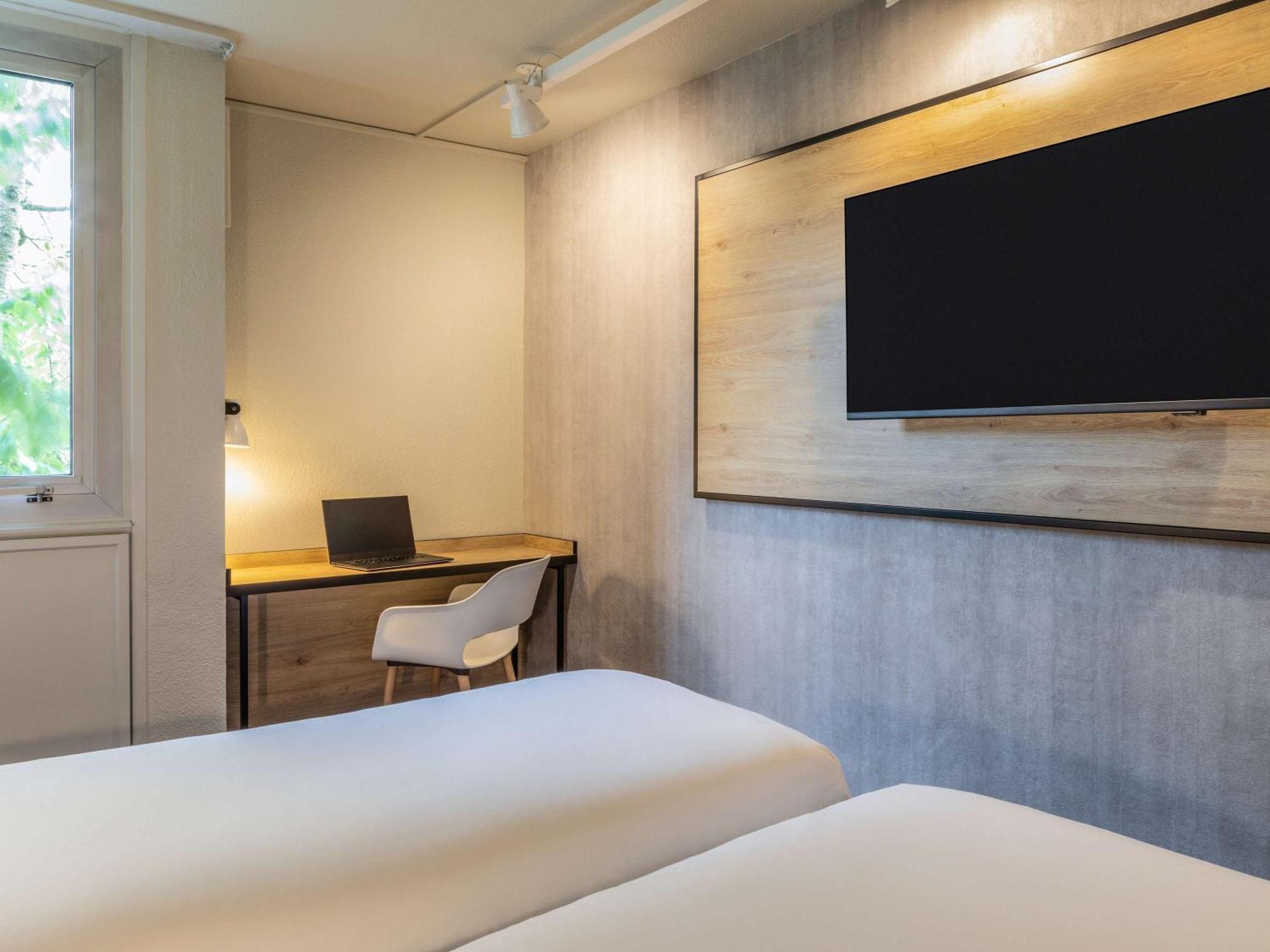 Hotel Ibis Paris Gennevilliers Esterno foto