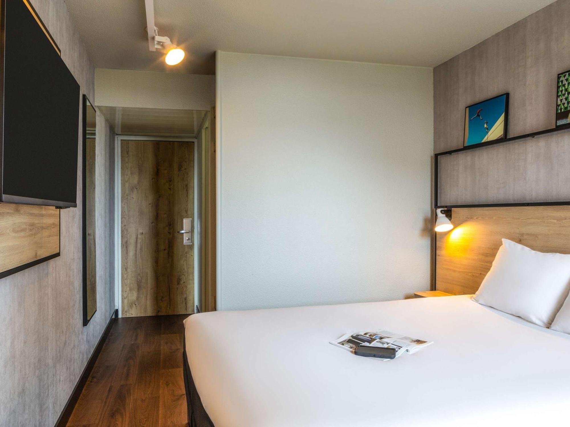 Hotel Ibis Paris Gennevilliers Esterno foto