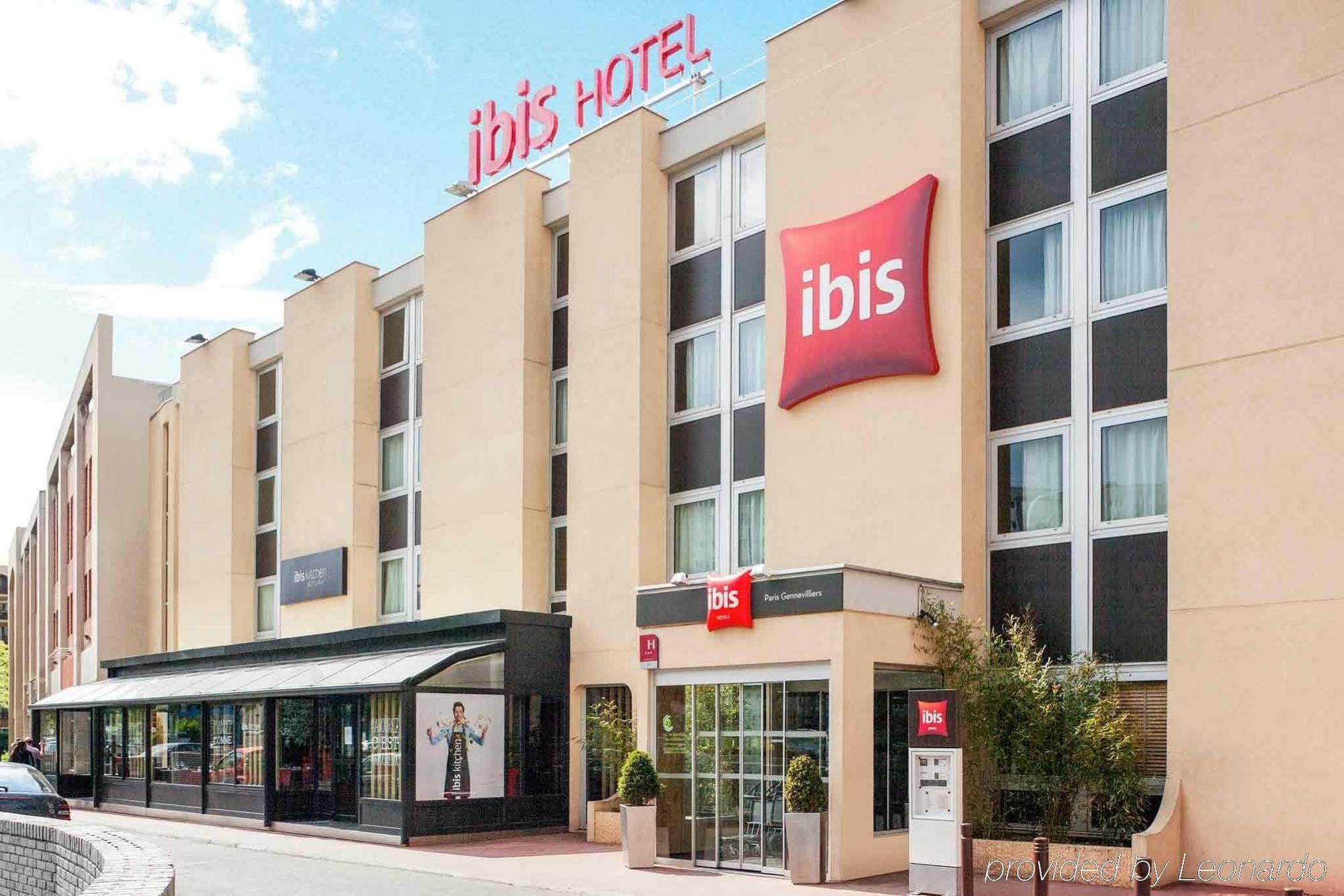 Hotel Ibis Paris Gennevilliers Esterno foto