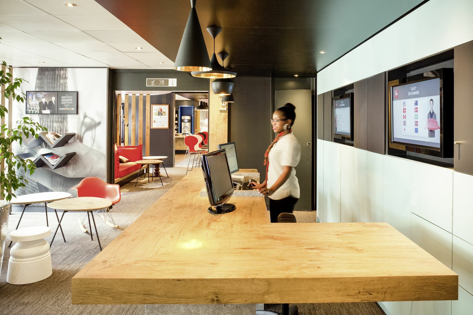 Hotel Ibis Paris Gennevilliers Esterno foto
