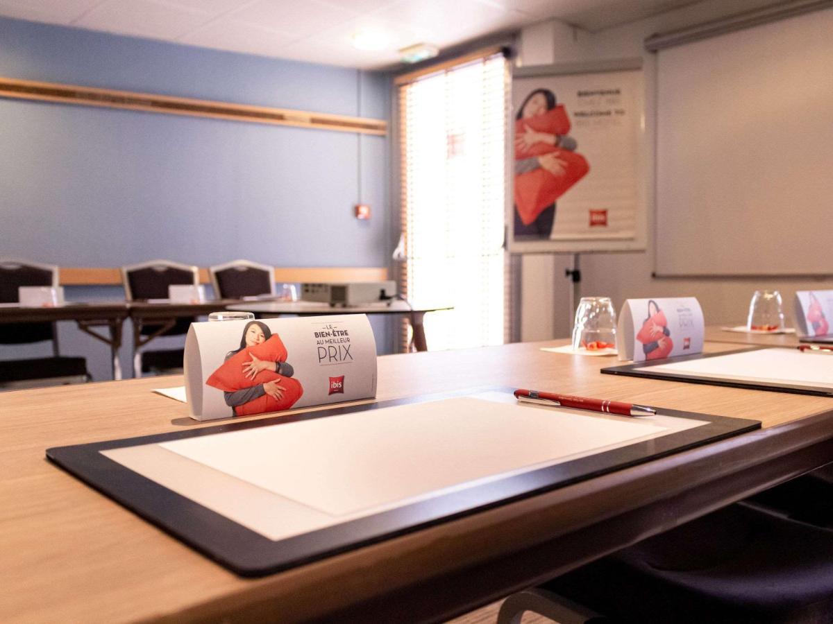 Hotel Ibis Paris Gennevilliers Esterno foto